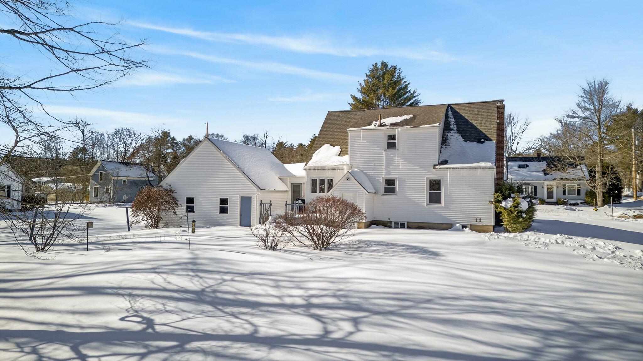 27 Bowdoin Street Lisbon ME 04252