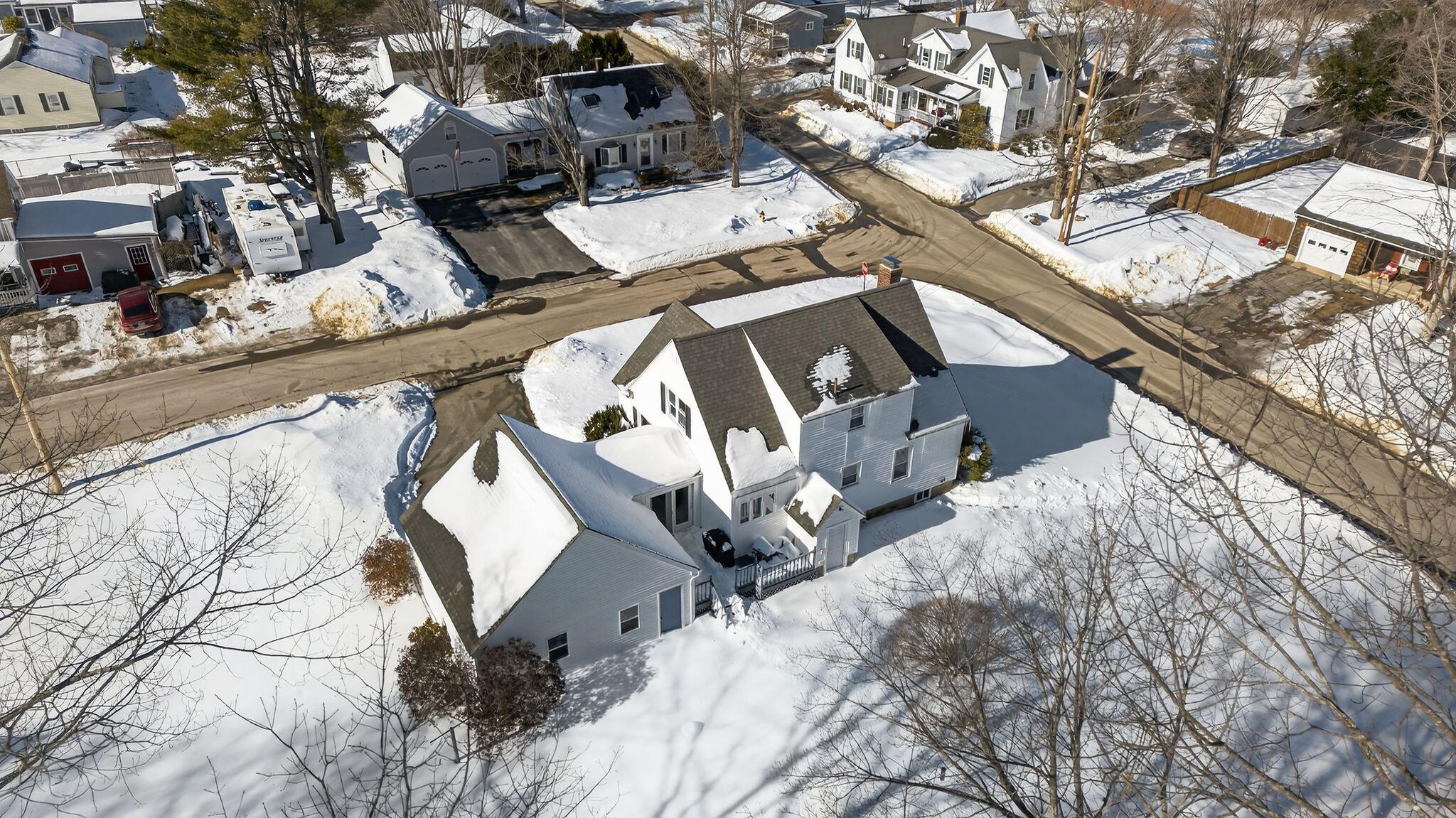 27 Bowdoin Street Lisbon ME 04252