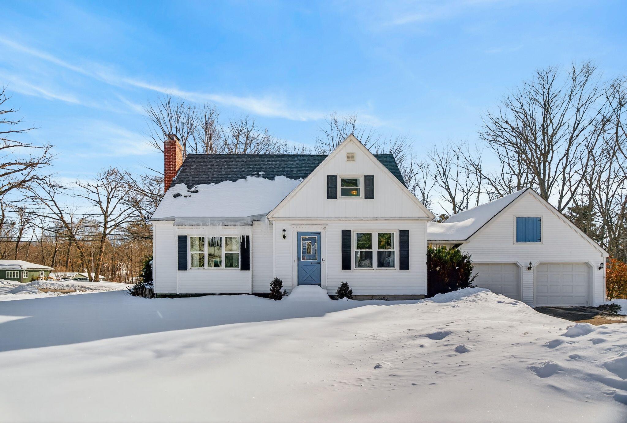 27 Bowdoin Street Lisbon ME 04252