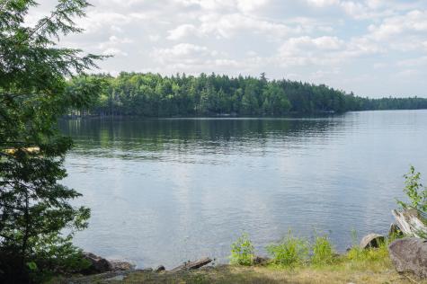 123 Richards Lane Abbot ME 04406