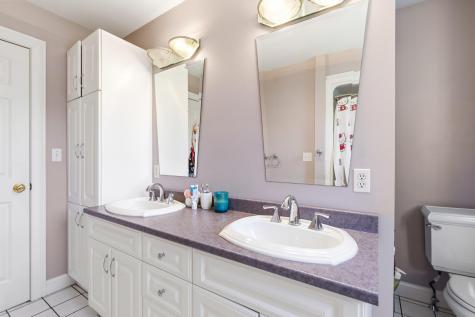 26 Harold Avenue Biddeford ME 04005