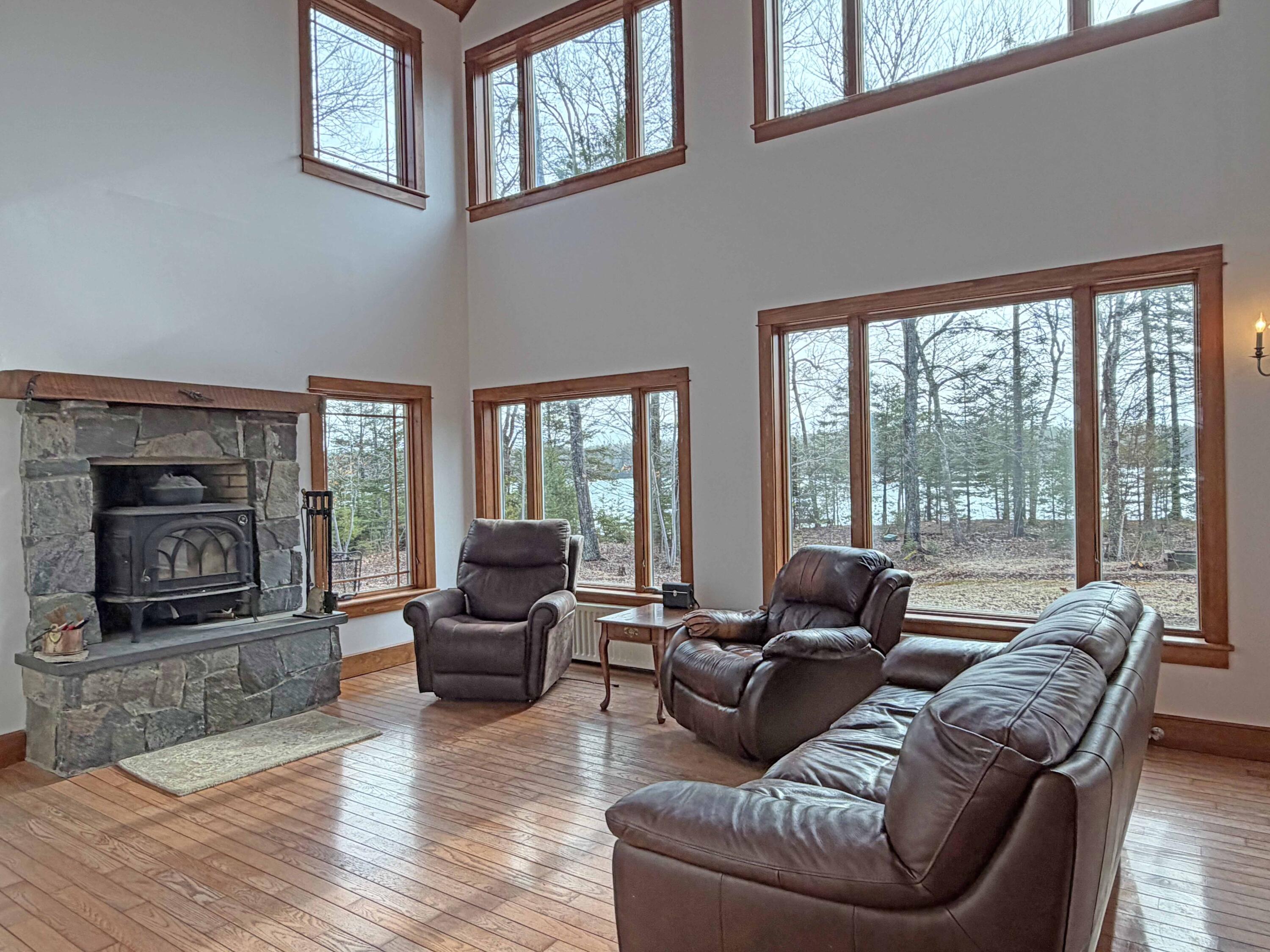 84 Mosely Point Lane Lamoine ME 04605