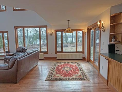 84 Mosely Point Lane Lamoine ME 04605