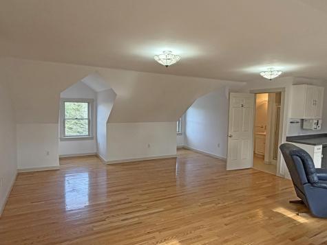 84 Mosely Point Lane Lamoine ME 04605