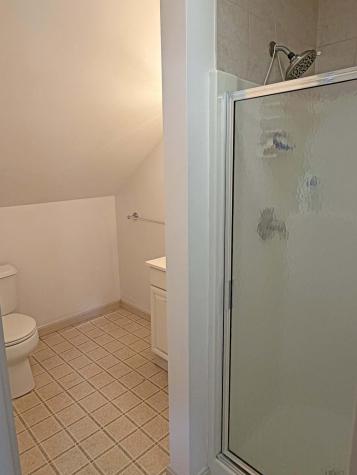 84 Mosely Point Lane Lamoine ME 04605