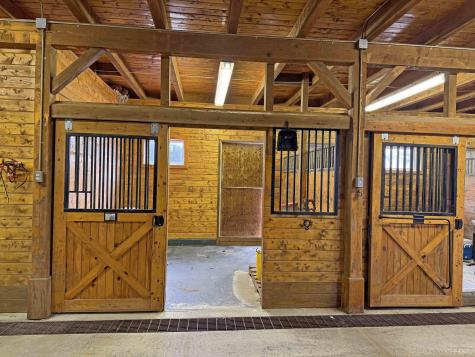 84 Mosely Point Lane Lamoine ME 04605