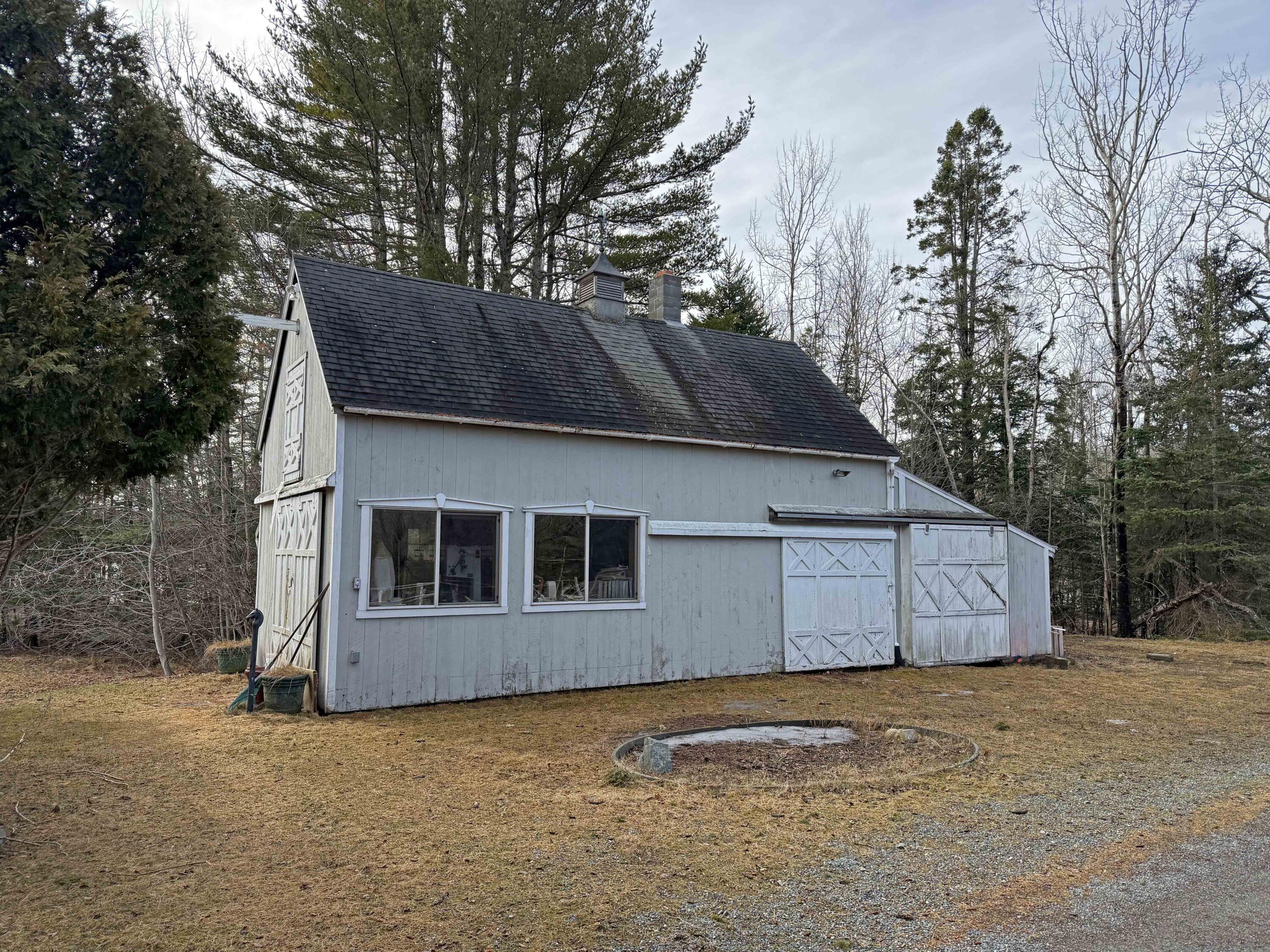 84 Mosely Point Lane Lamoine ME 04605