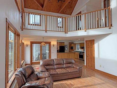 84 Mosely Point Lane Lamoine ME 04605