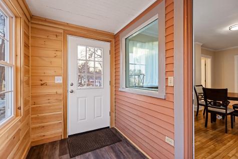 18 Manley Street Augusta ME 04330