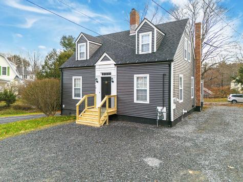18 Manley Street Augusta ME 04330