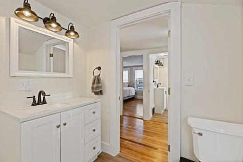 18 Manley Street Augusta ME 04330