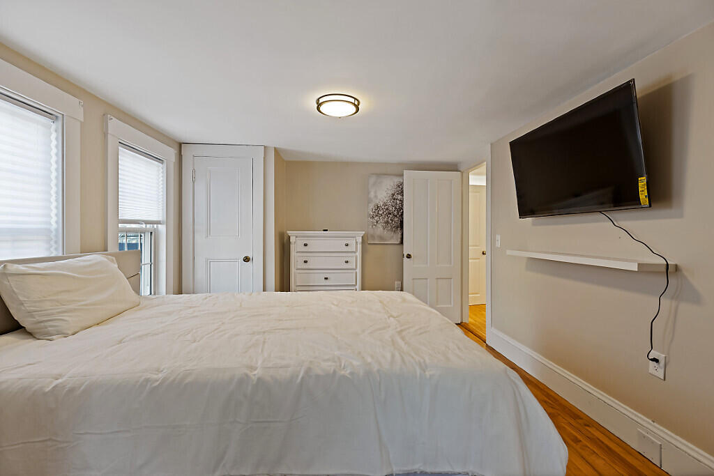 18 Manley Street Augusta ME 04330