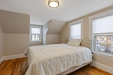 18 Manley Street Augusta ME 04330