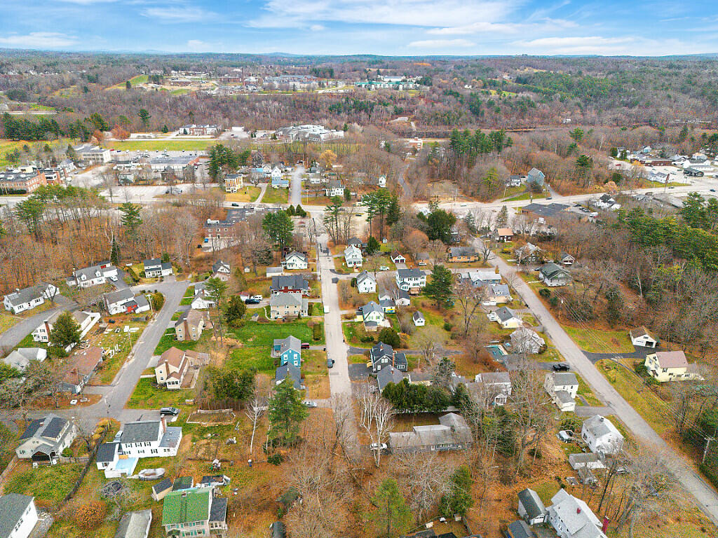 18 Manley Street Augusta ME 04330