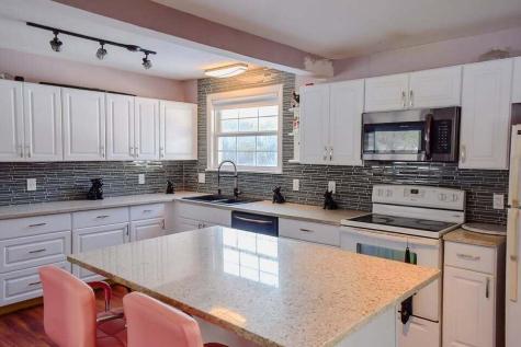 1114 Pushaw Road Glenburn ME 04401