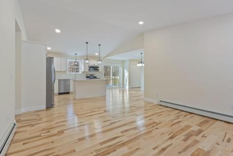 13 Quaker Lane Limerick ME 04048