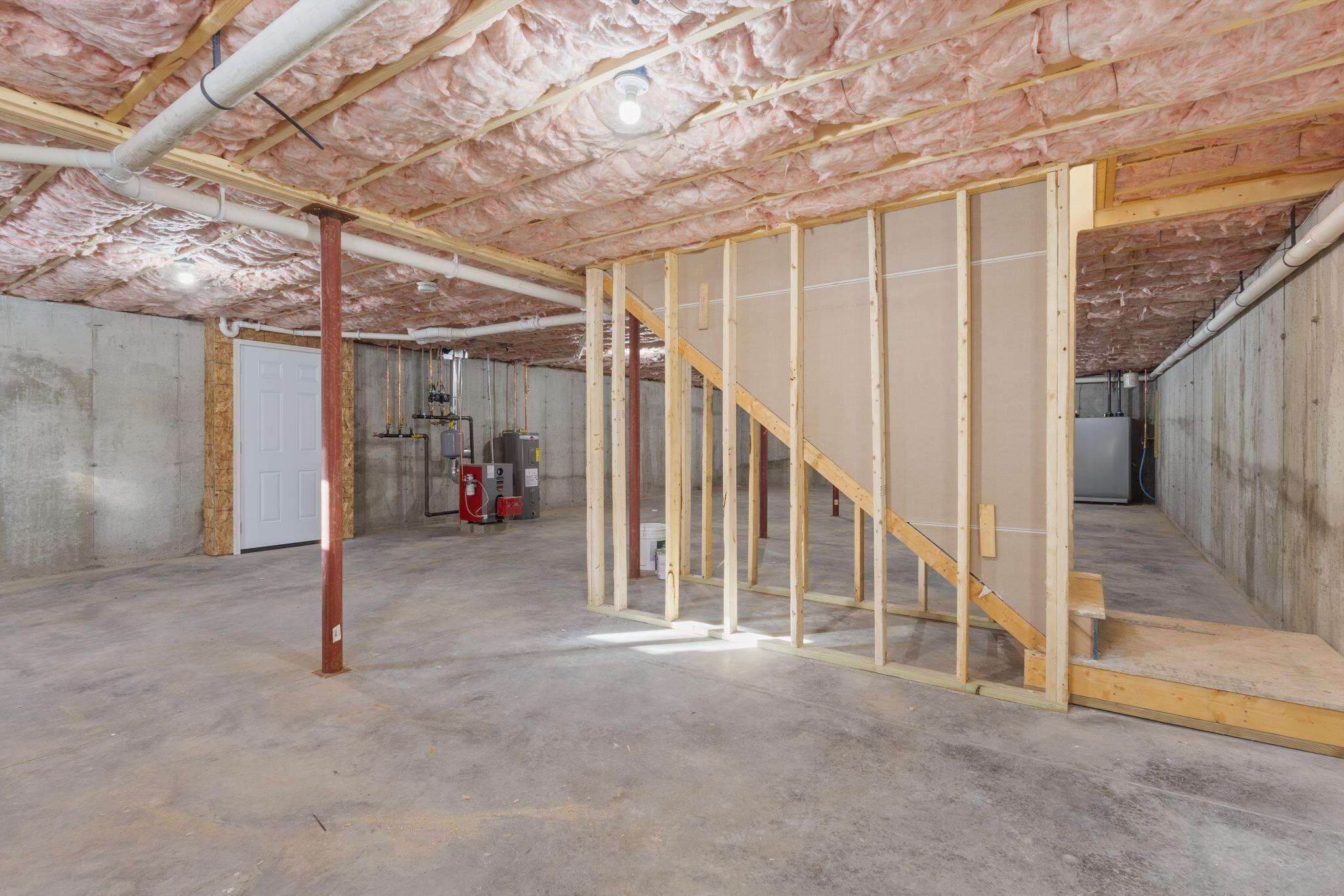 13 Quaker Lane Limerick ME 04048