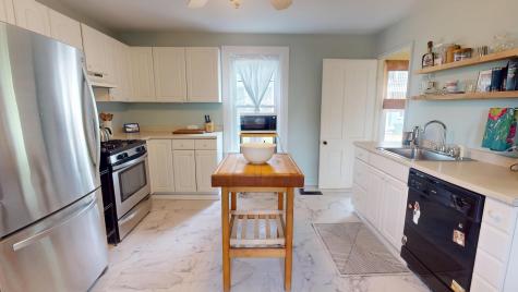 21 Fern Street Bangor ME 04401