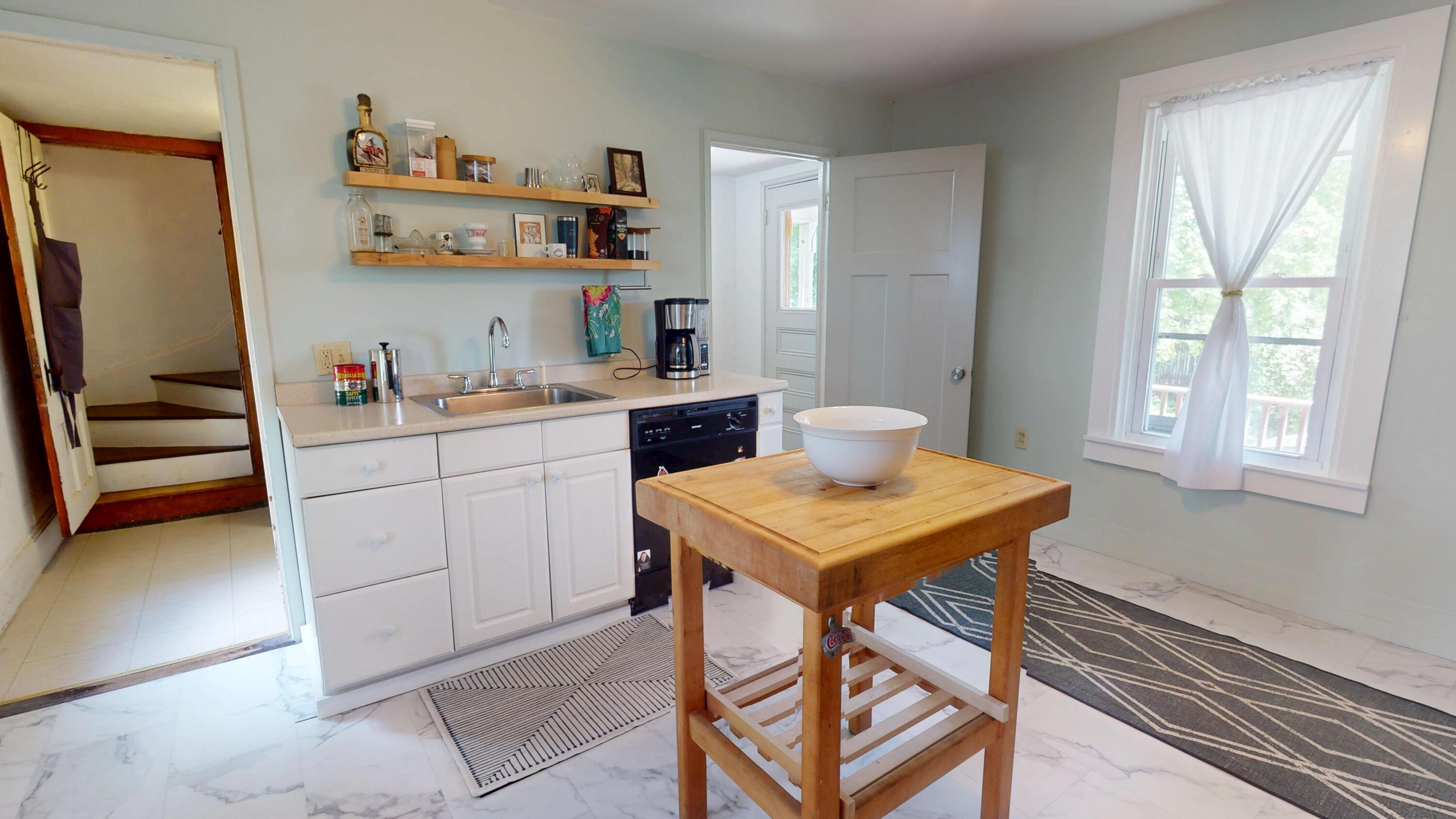 21 Fern Street Bangor ME 04401