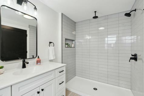 51 Mckeen Street Brunswick ME 04011