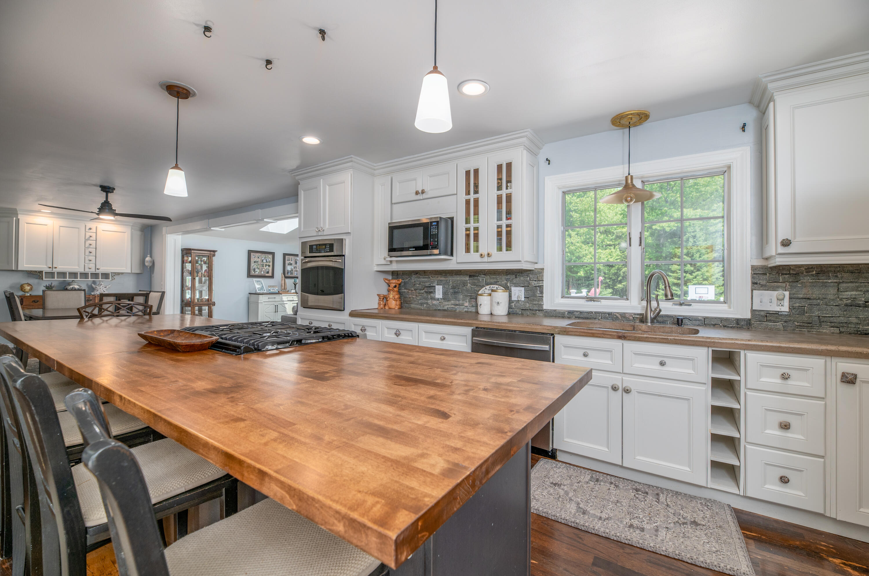 89 Town Farm Road Sidney ME 04330