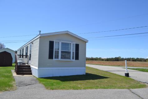 67 Scarponi Drive Brunswick ME 04011