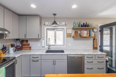 17 William Glen Drive Camden ME 04843