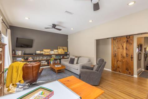 17 William Glen Drive Camden ME 04843