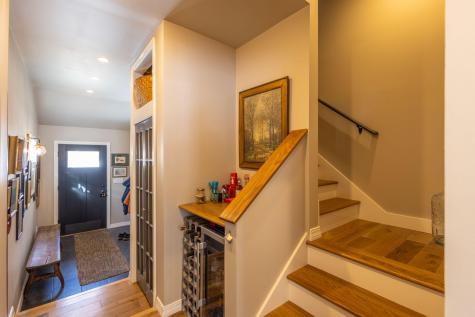 17 William Glen Drive Camden ME 04843