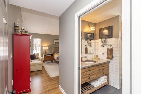 17 William Glen Drive Camden ME 04843