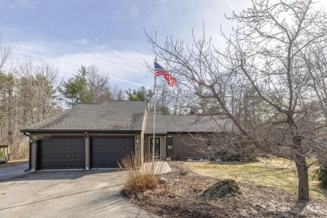 17 William Glen Drive Camden ME 04843