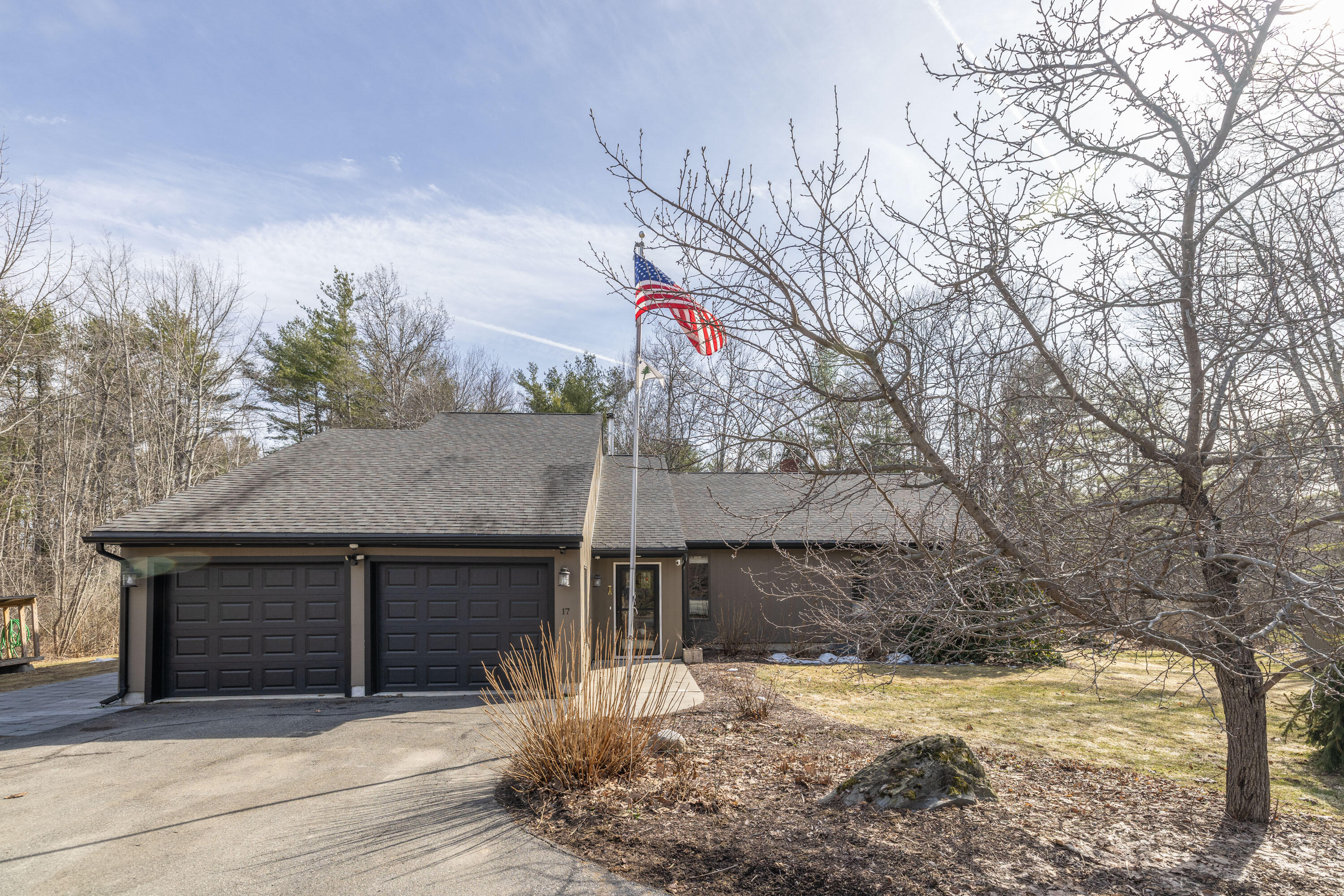 17 William Glen Drive Camden ME 04843