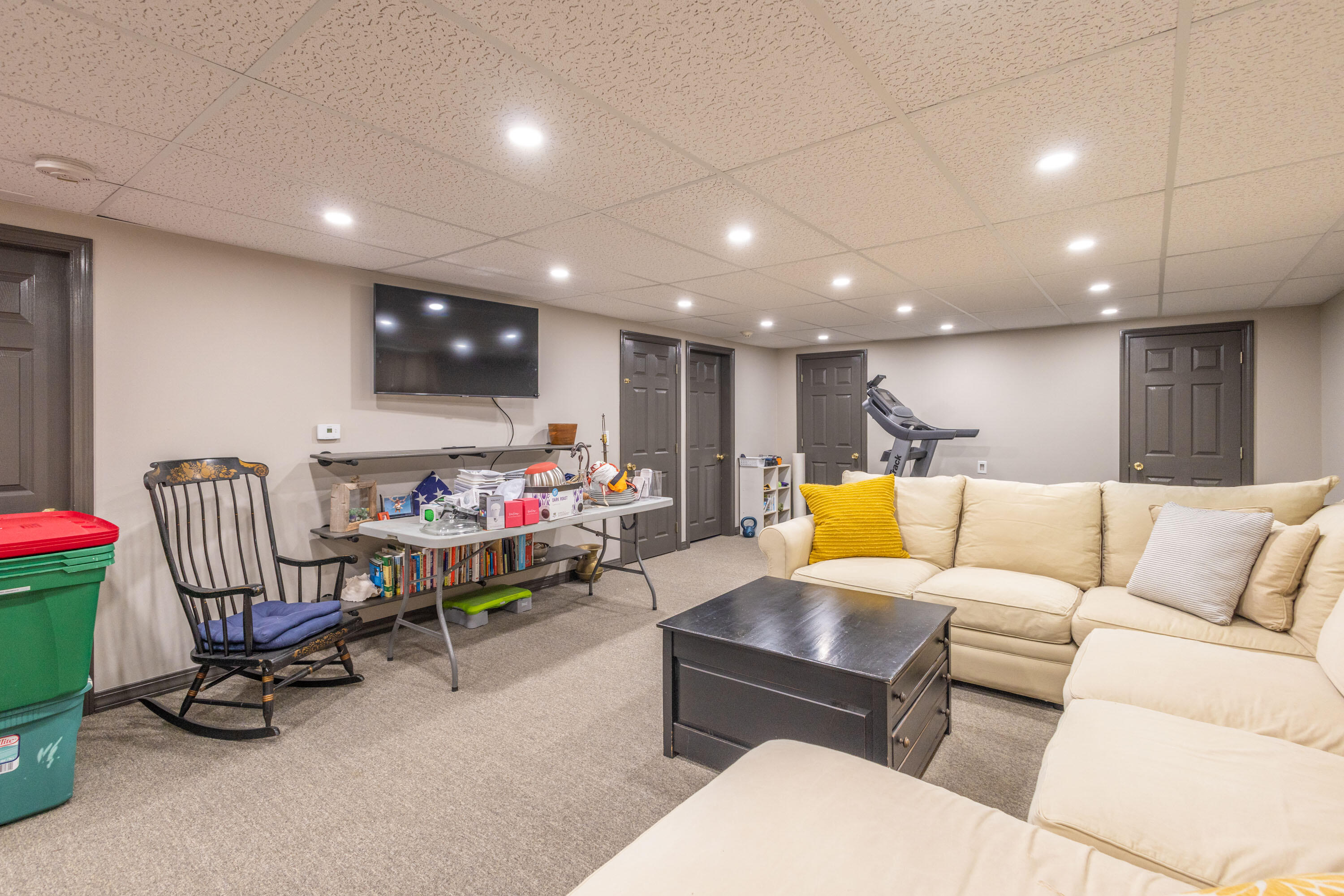 17 William Glen Drive Camden ME 04843