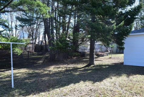 8 Highland Avenue Lewiston ME 04240