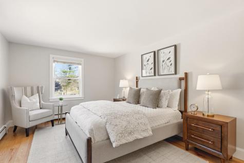 47 Glen Road Yarmouth ME 04096