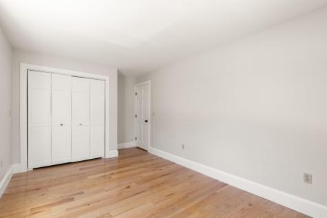 47 Glen Road Yarmouth ME 04096