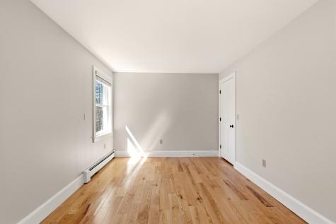 47 Glen Road Yarmouth ME 04096