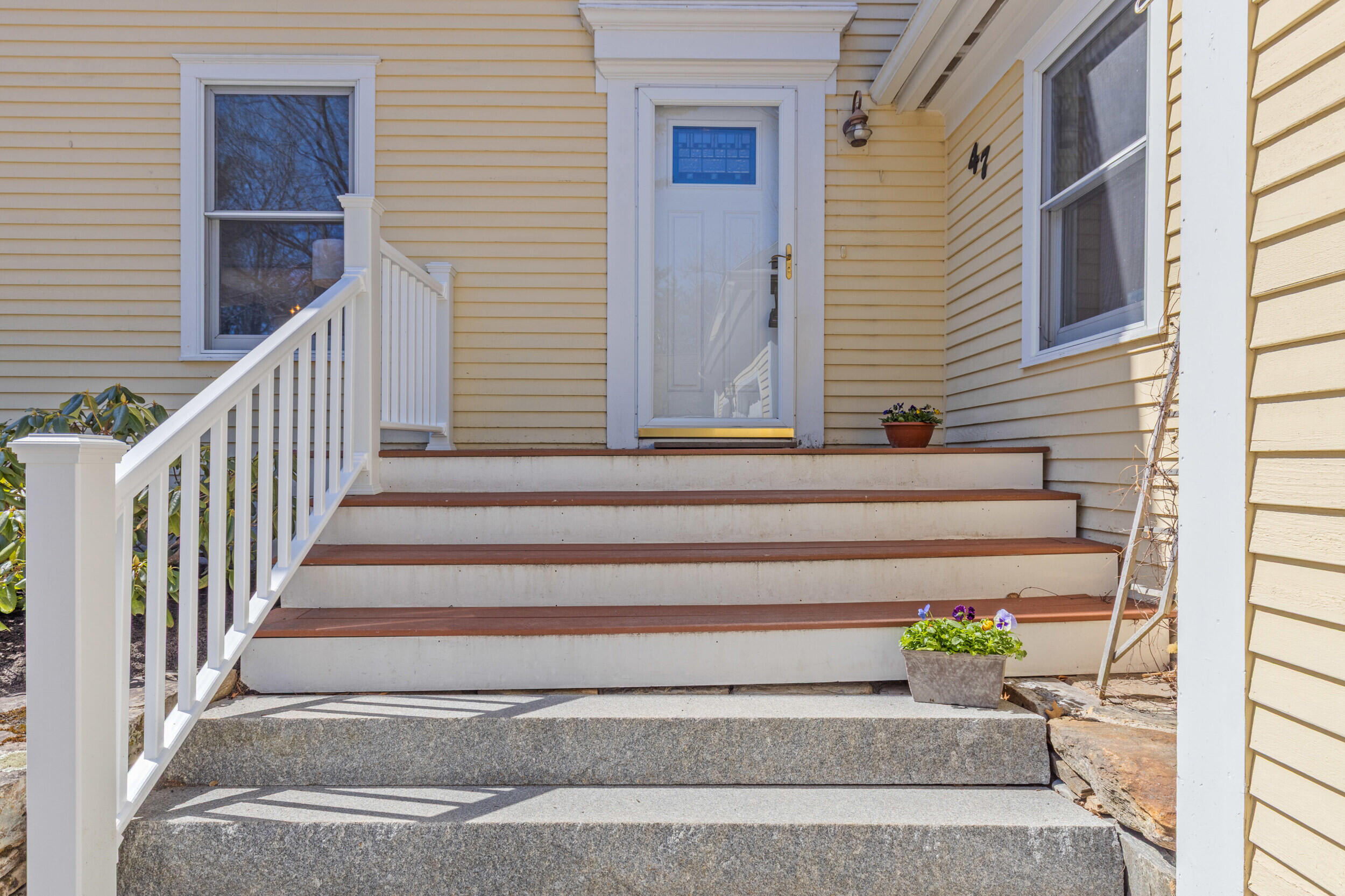 47 Glen Road Yarmouth ME 04096
