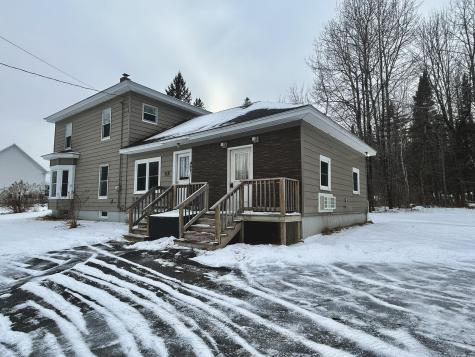 104 Main Road Abbot ME 04406