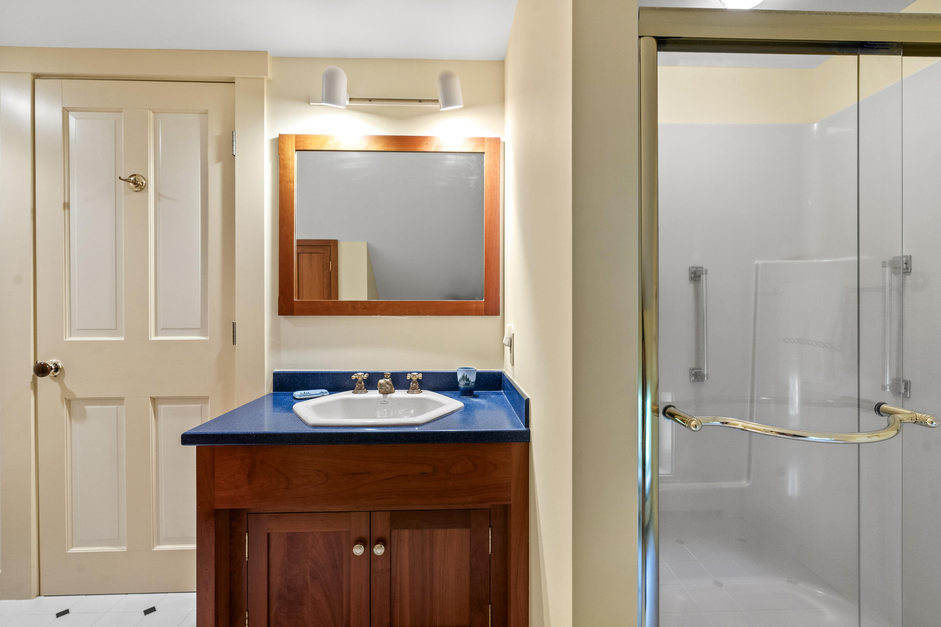 72 Glidden Street Newcastle ME 04553