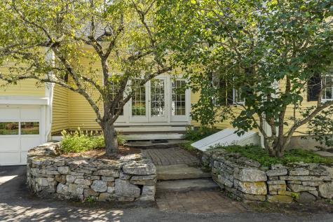 72 Glidden Street Newcastle ME 04553