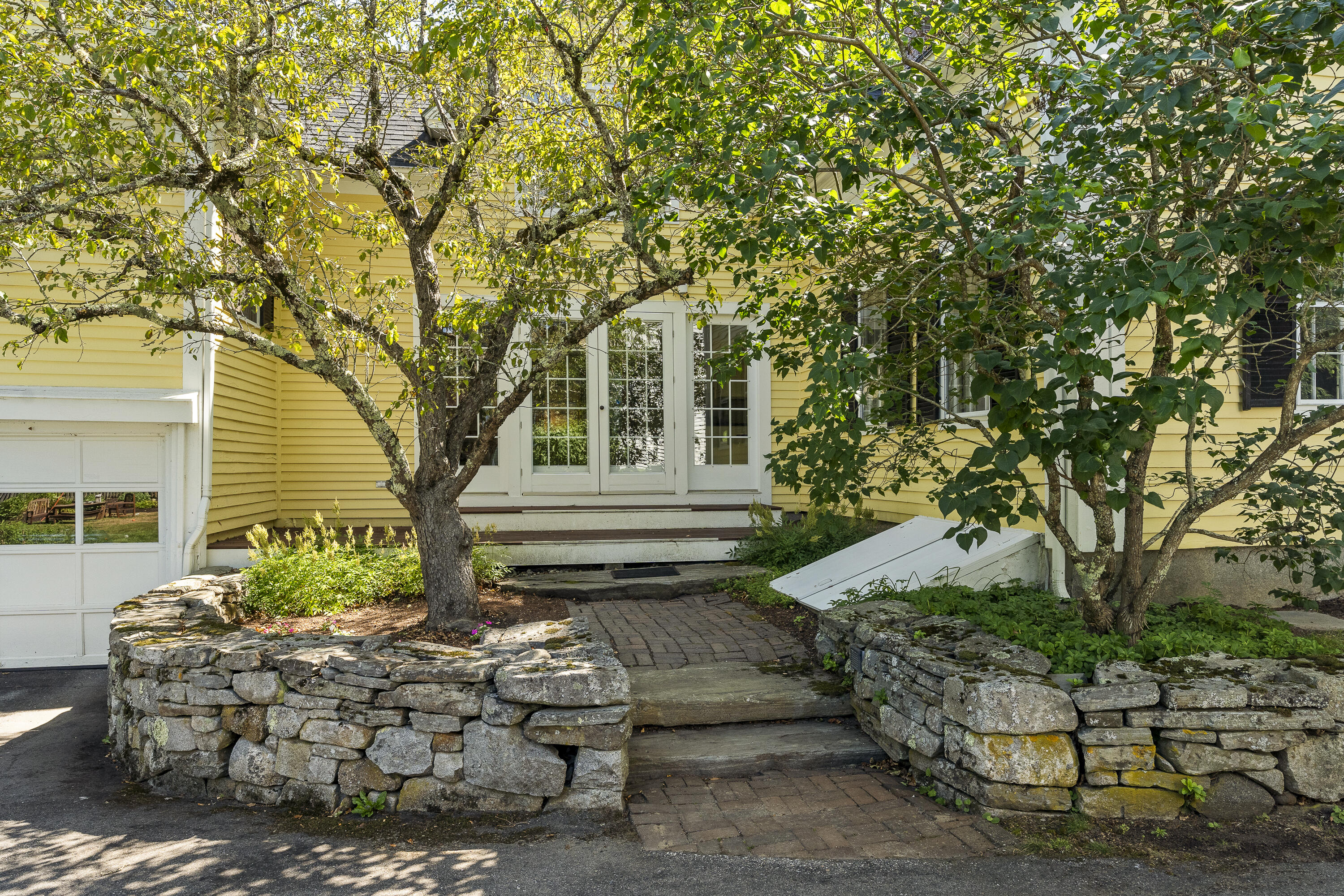 72 Glidden Street Newcastle ME 04553