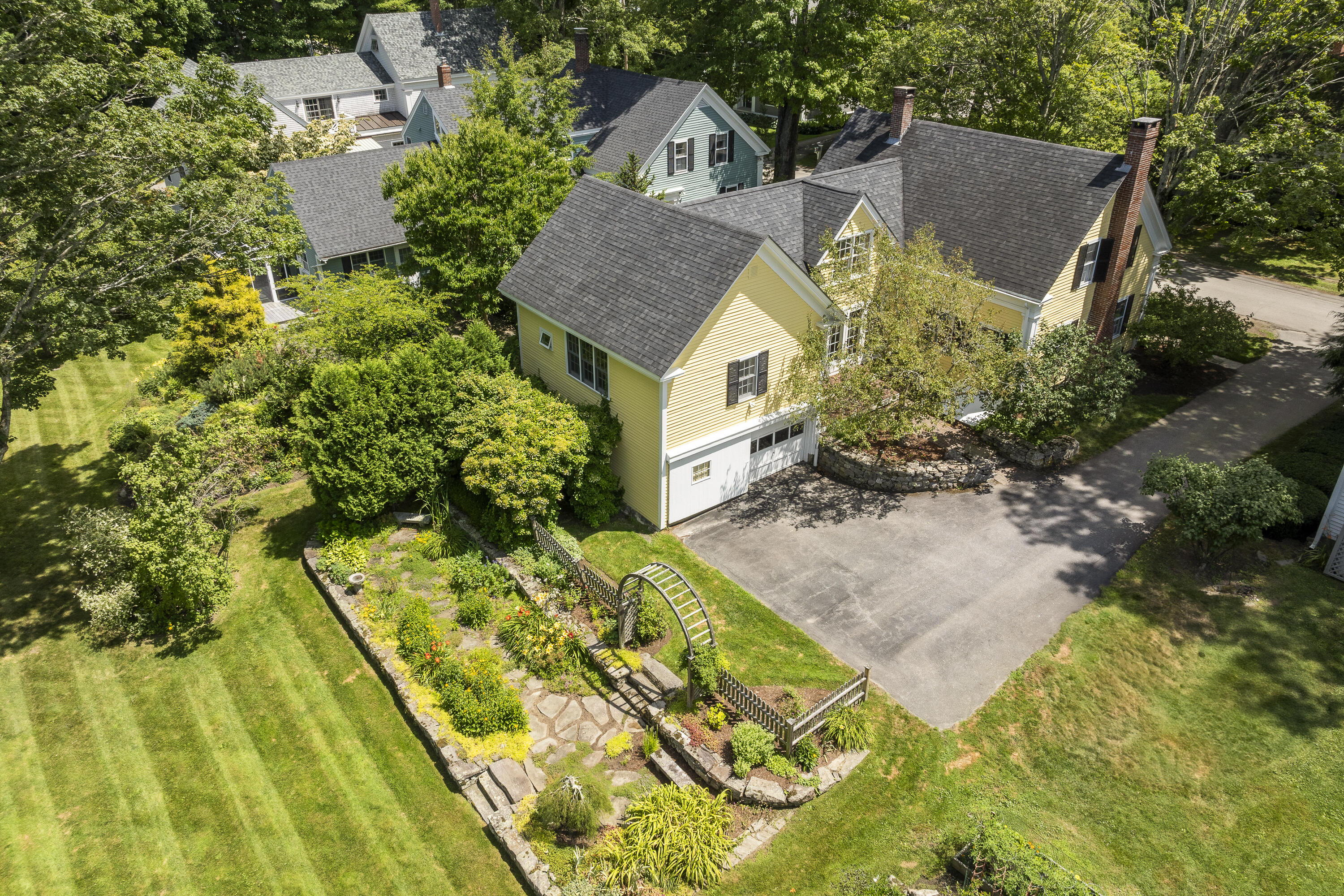 72 Glidden Street Newcastle ME 04553