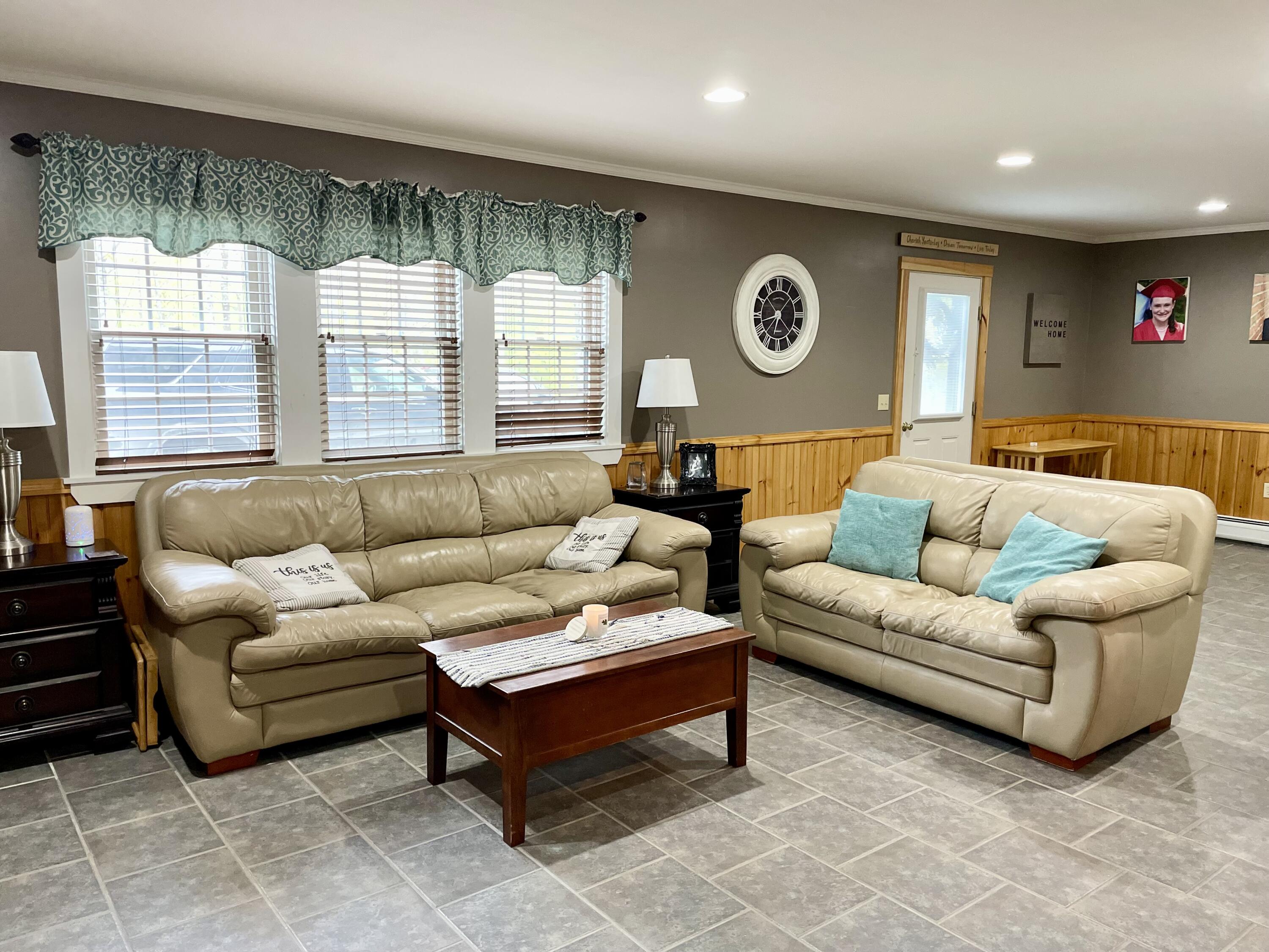 17 Rainbow Way Greenville ME 04441