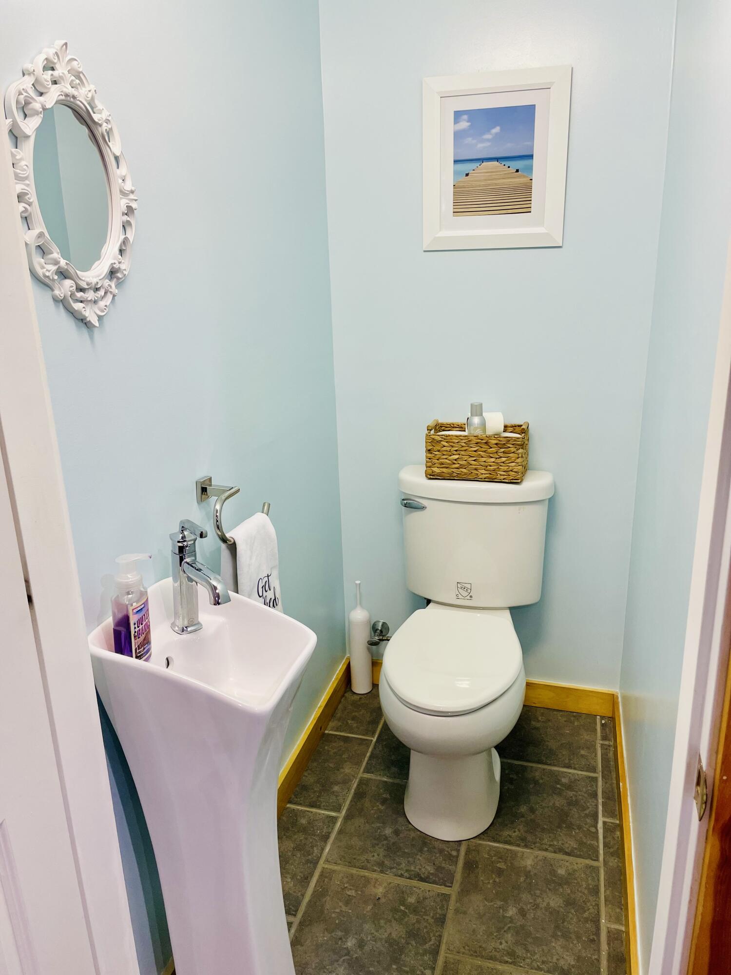 17 Rainbow Way Greenville ME 04441