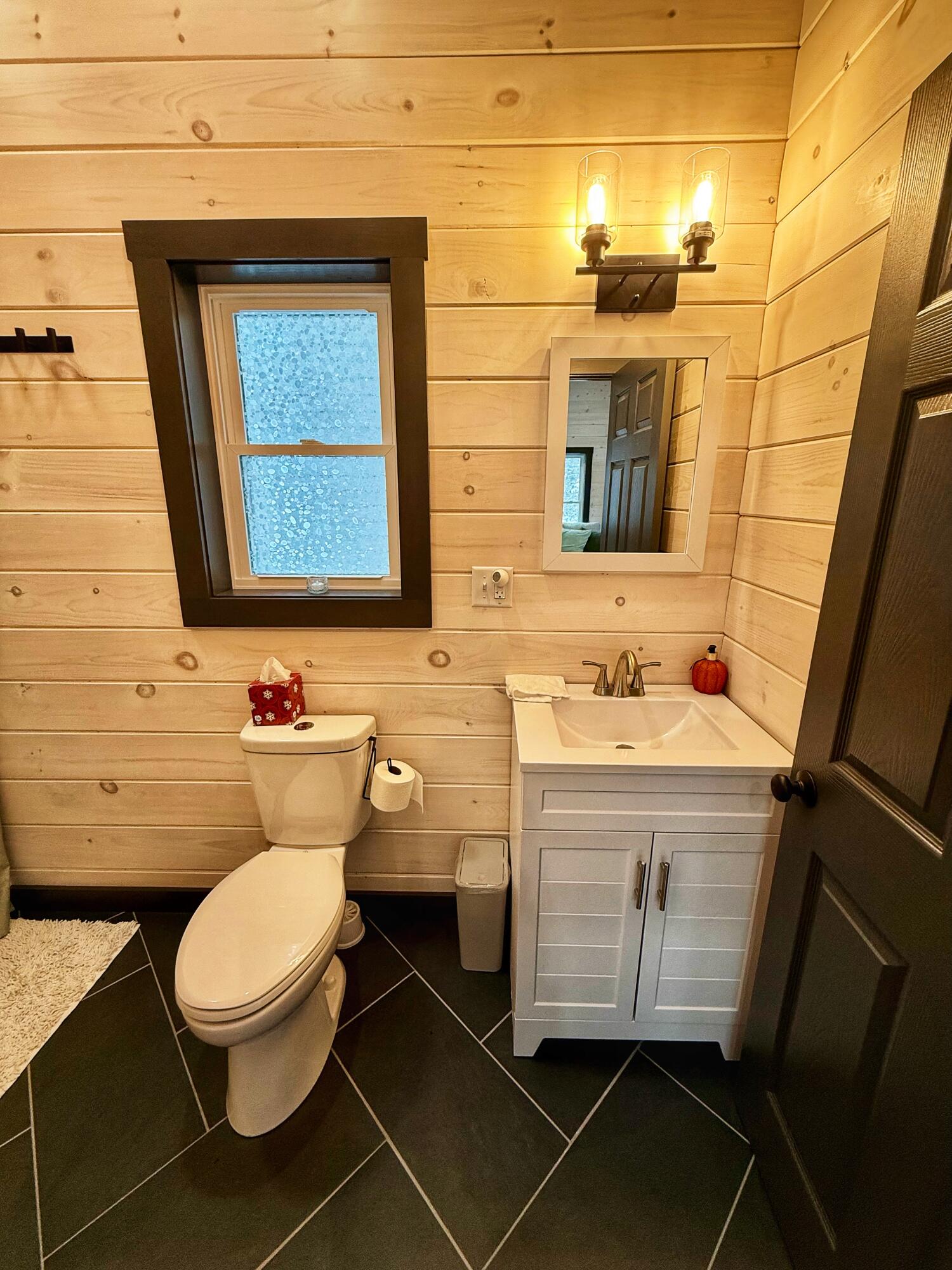 17 Rainbow Way Greenville ME 04441