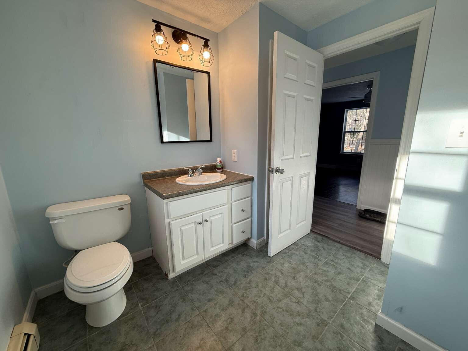 4 Imperial Way Waterboro ME 04061