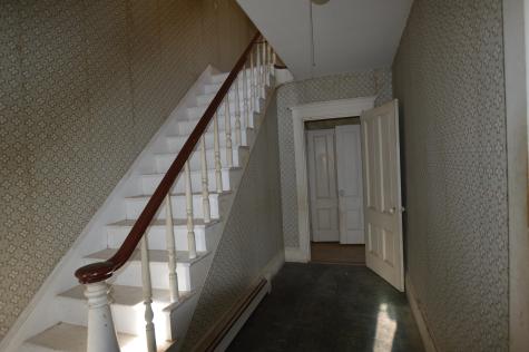 723 Main Street Monmouth ME 04259