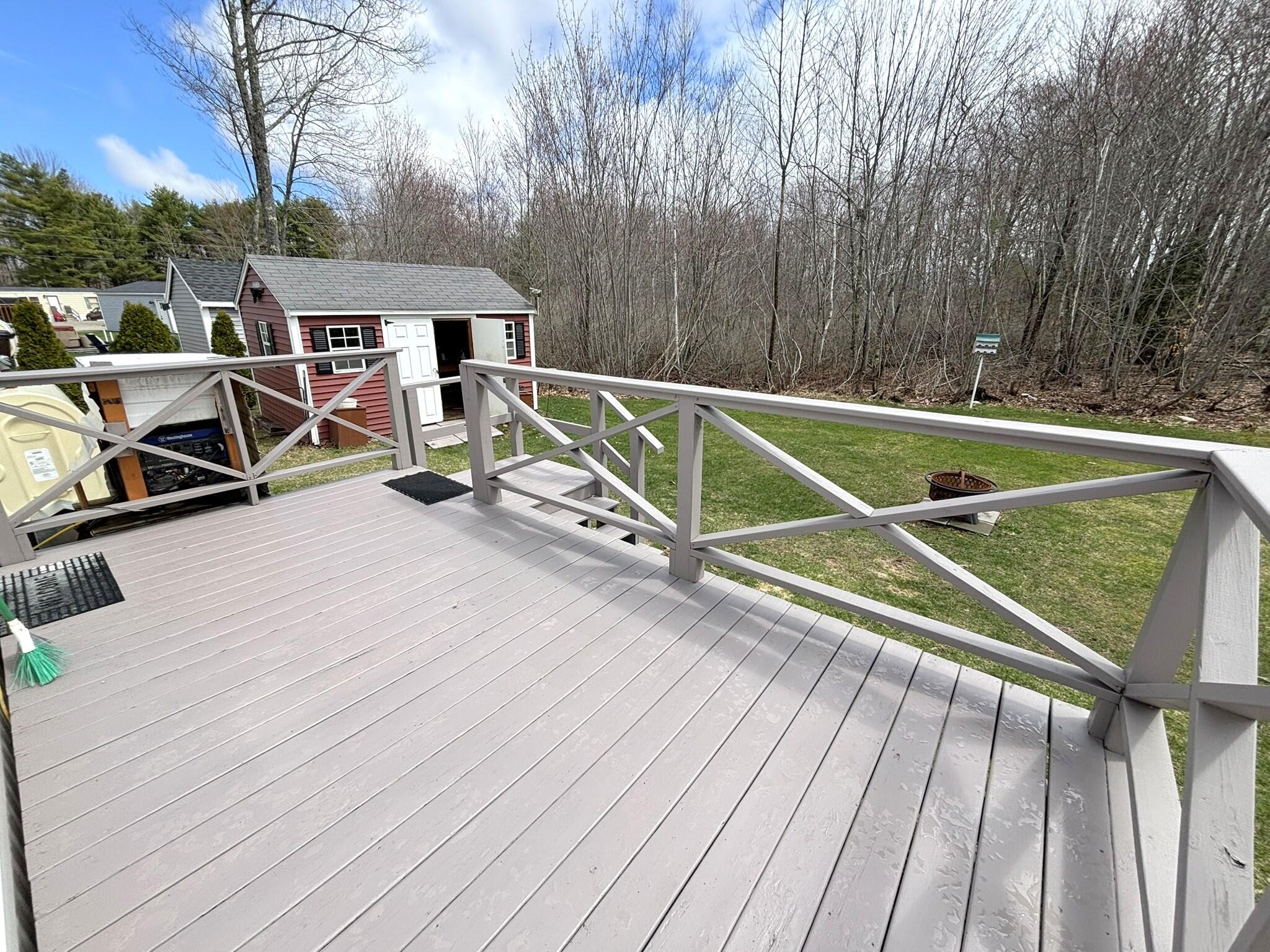 65 Amys Circle Dresden ME 04342