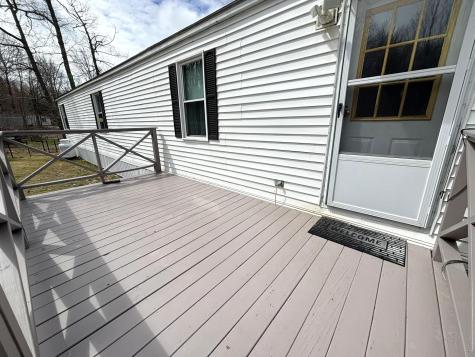 65 Amys Circle Dresden ME 04342